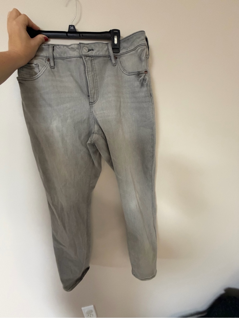 Express Straight Leg Jeans in Light Gray 14R like new